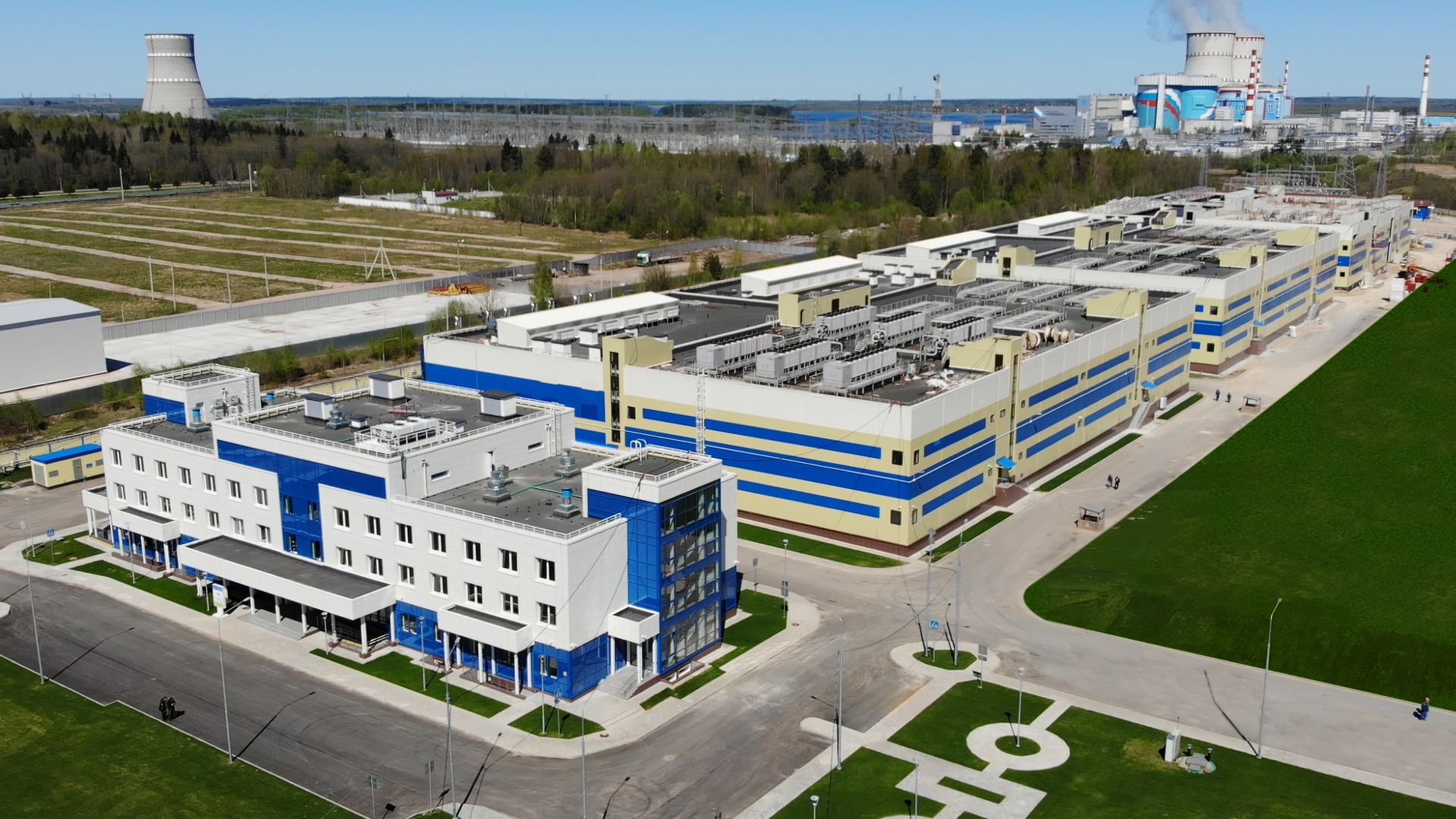 Концерн «Росэнергоатом» представил на Российском инвестиционном форуме  в Сочи проект сооружения распределенной сети ЦОДов - «Менделеев»